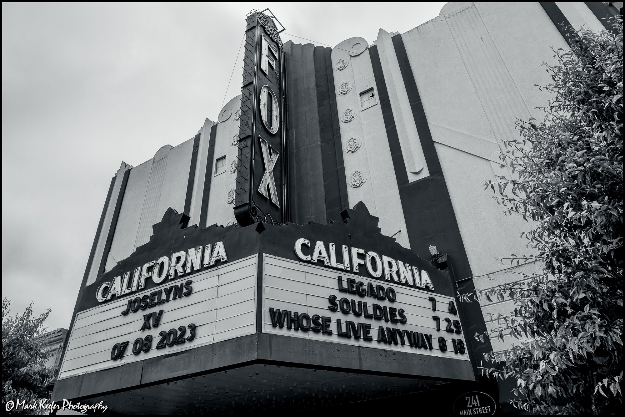 Fox Theater 49199 BW 2000x2000 (1 of 1).jpg