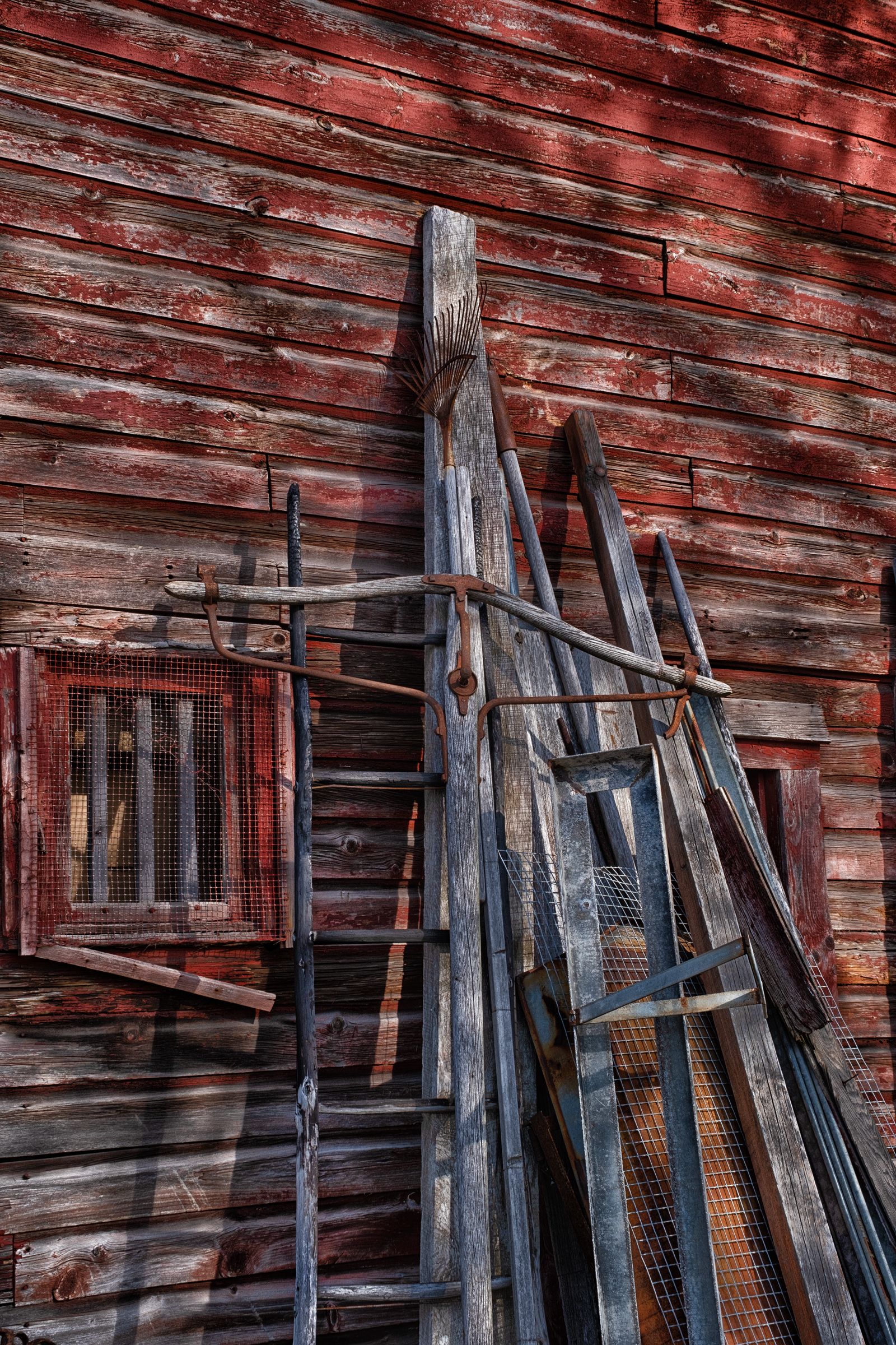 rustic-tools.jpg