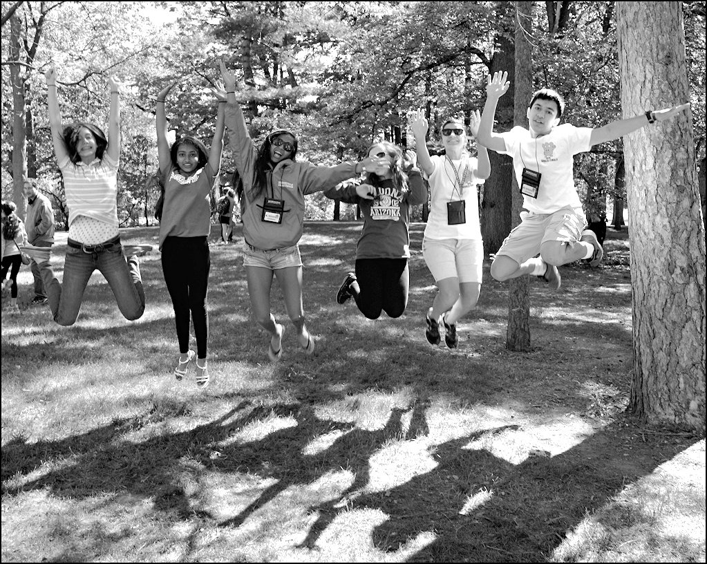 DSC_0166x825summer.jpg