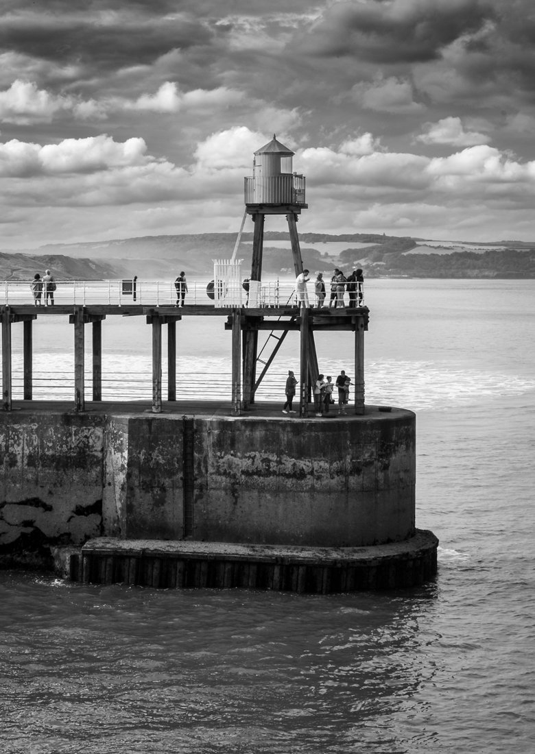 WestPierPeople_F8174-699-8174.JPG